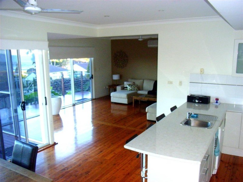 25 Holden Avenue, Kiama NSW 2533