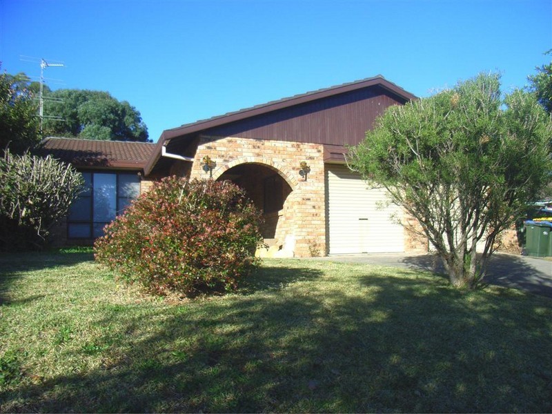 99 Hillview Circuit, Kiama NSW 2533