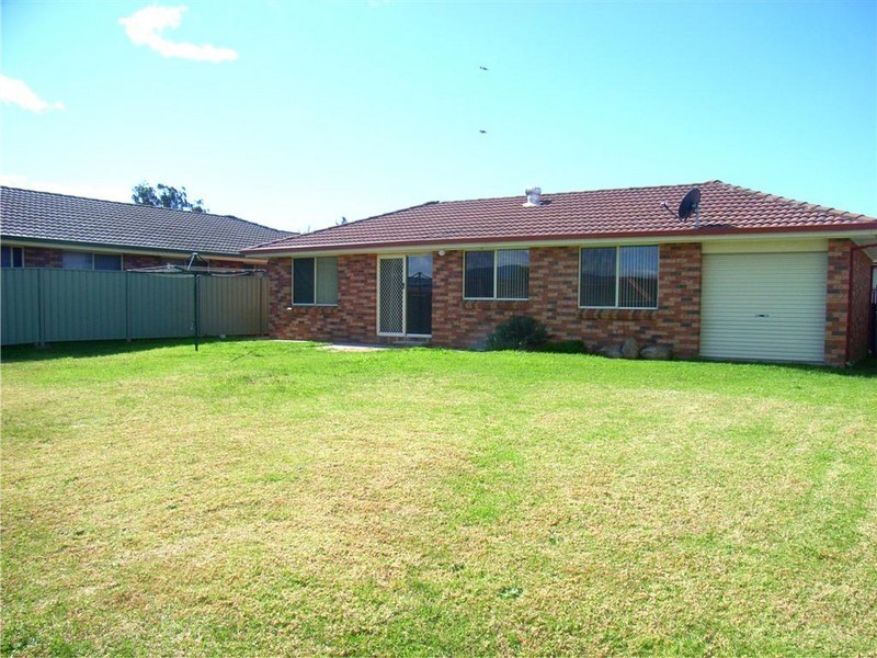 87 Jarrah Way, Albion Park Rail NSW 2527