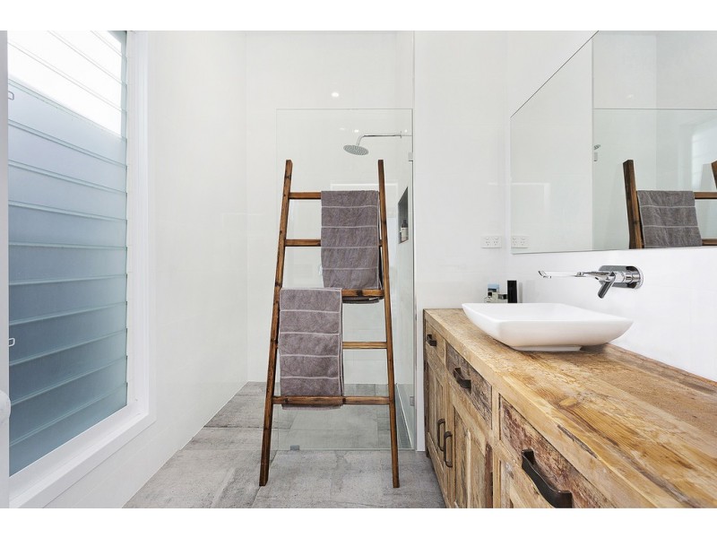 17 Darien Avenue, Kiama Downs NSW 2533