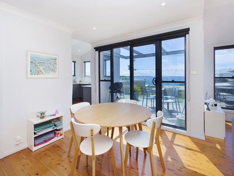 1 The Circuit, Kiama Downs NSW 2533