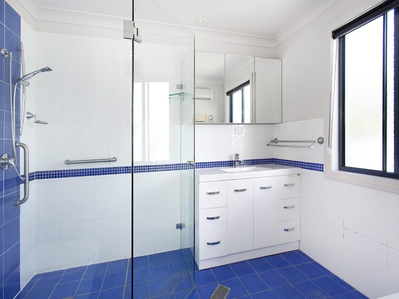 1 The Circuit, Kiama Downs NSW 2533