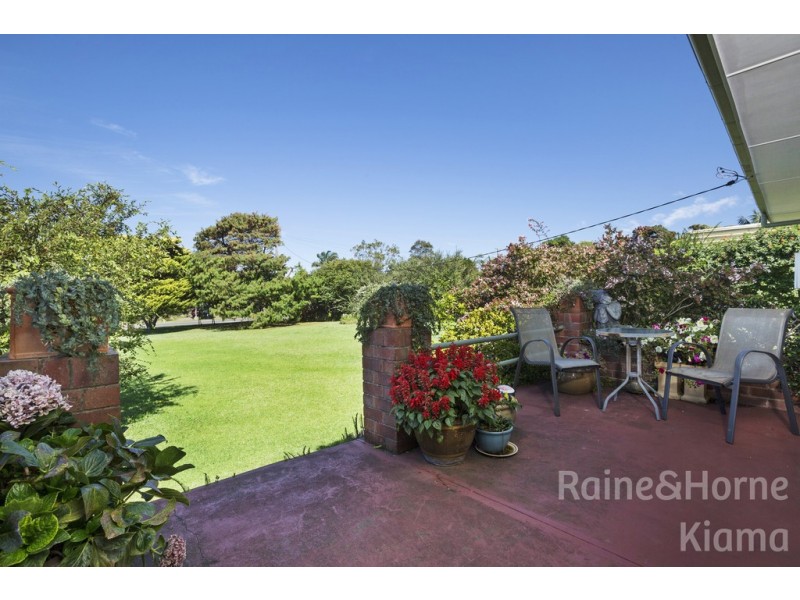 21 South Kiama Drive, Kiama Heights NSW 2533