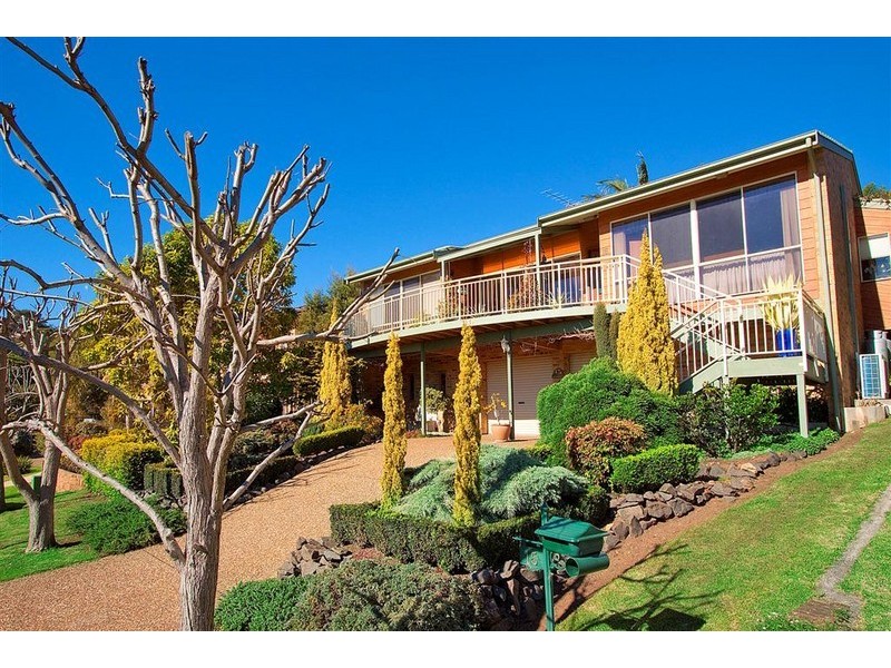 15 Ironbark Cres, Kiama Downs NSW 2533