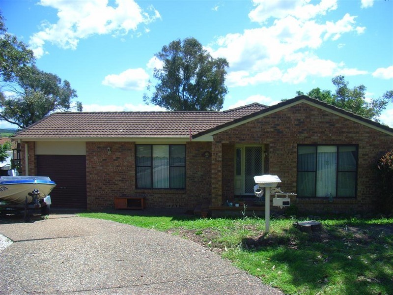 10 Elliot Pl, Kiama Downs NSW 2533