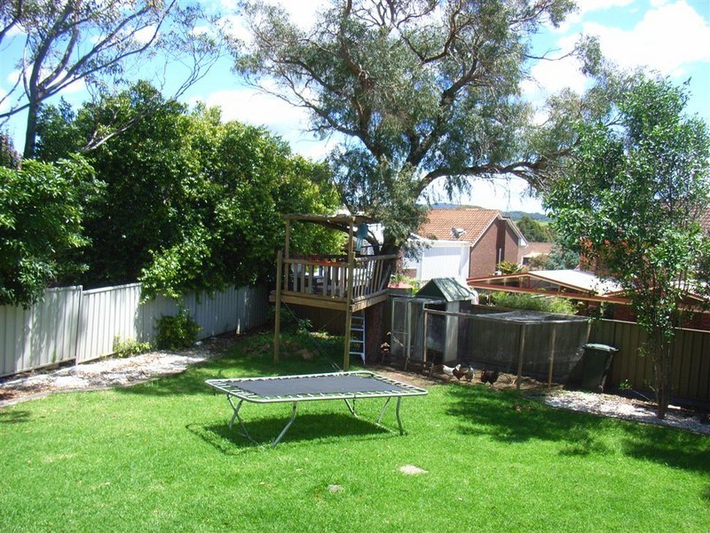 10 Elliot Pl, Kiama Downs NSW 2533