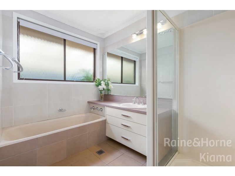 27 Meehan Drive, Kiama Downs NSW 2533
