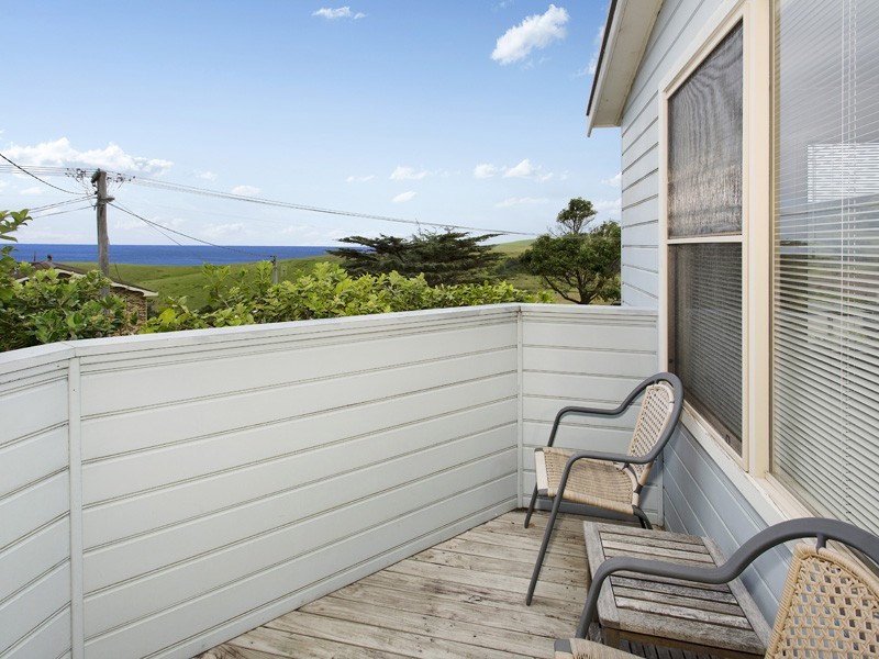 21 Anembo Crescent, Kiama Heights NSW 2533