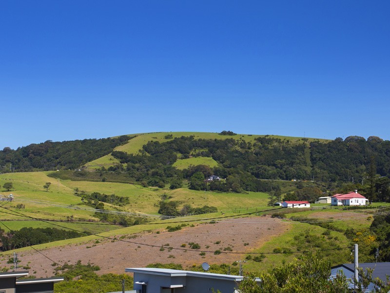 21 Anembo Crescent, Kiama Heights NSW 2533