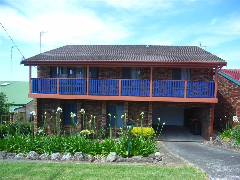 22 Anembo Cres, Kiama Heights NSW 2533