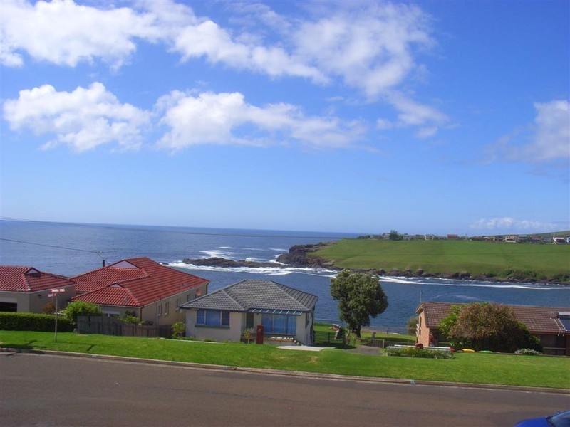 55 Boanyo Ave, Kiama NSW 2533