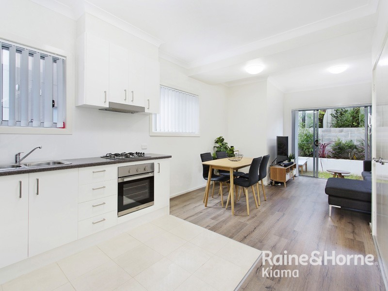 8/125 Lake Entrance Road, Barrack Heights NSW 2528