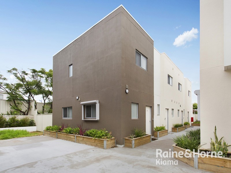 8/125 Lake Entrance Road, Barrack Heights NSW 2528