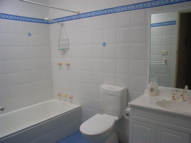 2/4 Tingira Cres, Kiama NSW 2533