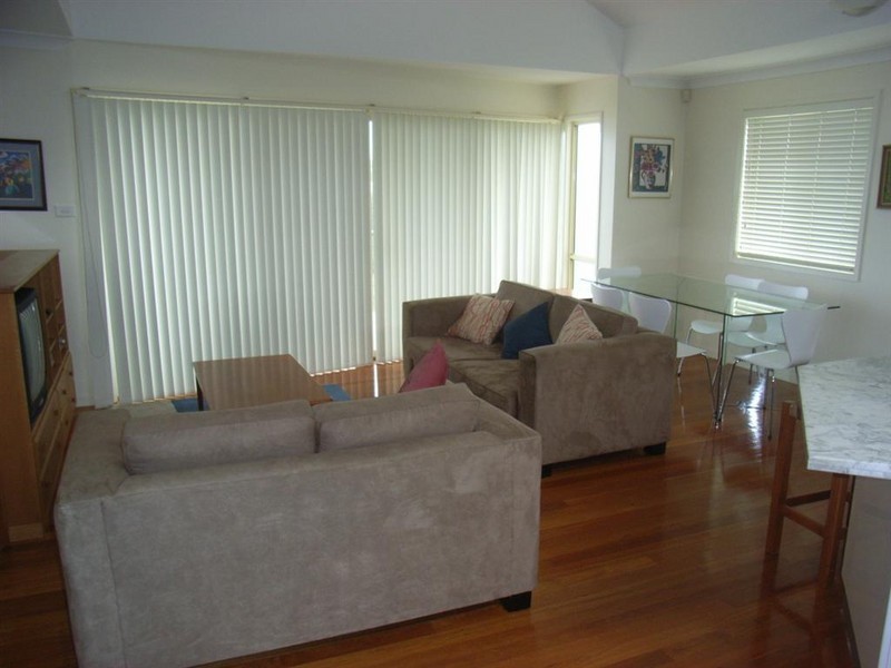 2/24 Kaleula Cres, Kiama NSW 2533