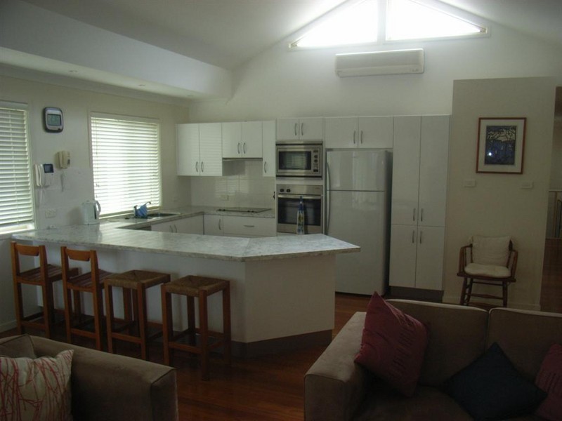 2/24 Kaleula Cres, Kiama NSW 2533