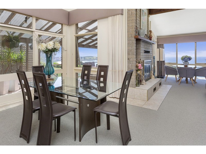 24 Cliff Drive, Kiama Downs NSW 2533