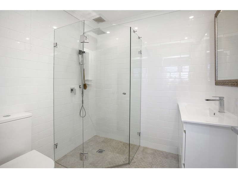 77 Kalang Road, Kiama Heights NSW 2533