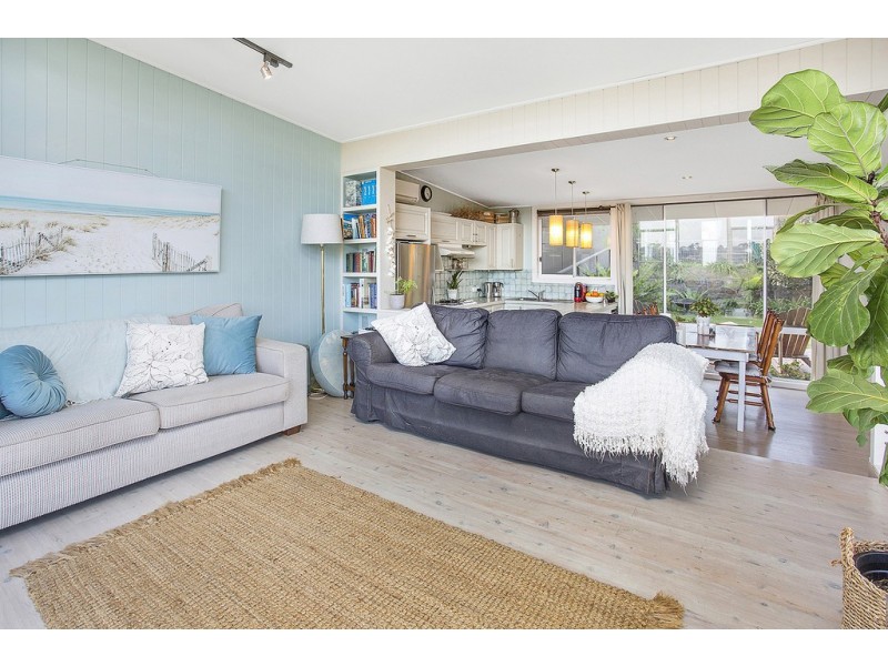 14 Kaleula Crescent, Kiama NSW 2533