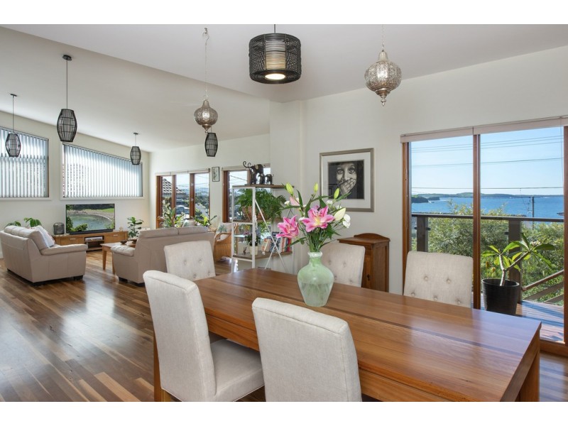 9 Cathedral Rocks Avenue, Kiama Downs NSW 2533