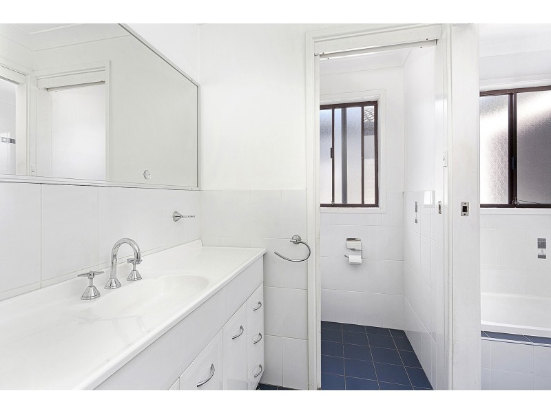 34 Cunningham Street, Kiama Downs NSW 2533