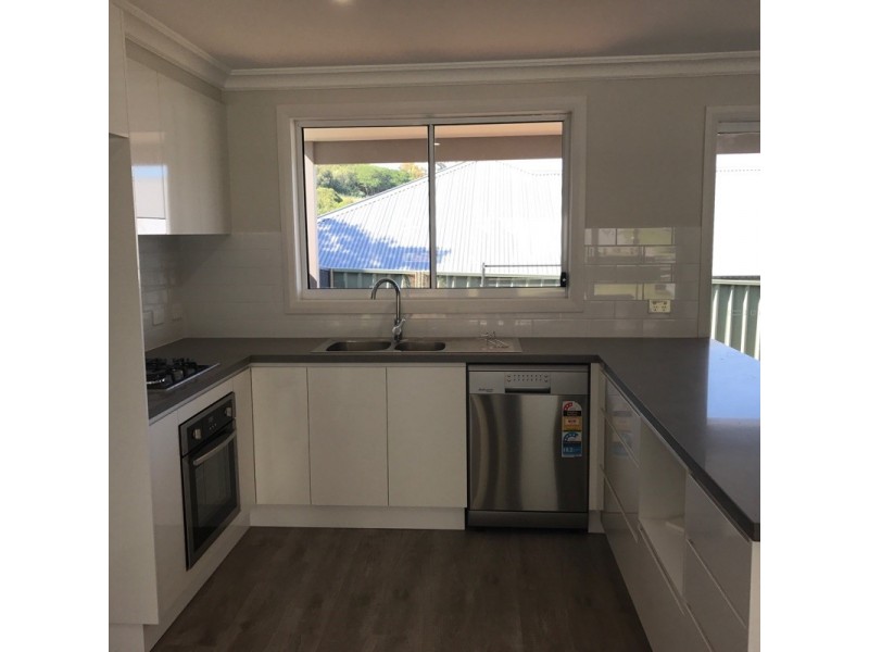 8 Melia Street, Kiama NSW 2533