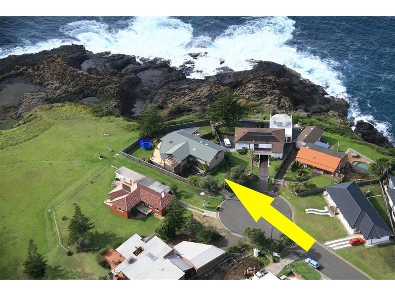 2 Gwinganna Avenue, Kiama NSW 2533