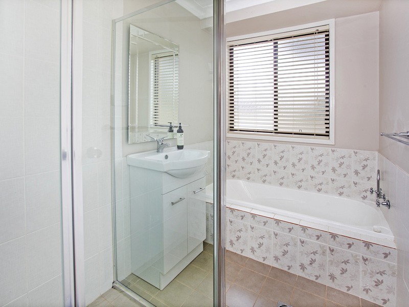 2/7 Hoskings Crescent, Kiama Downs NSW 2533