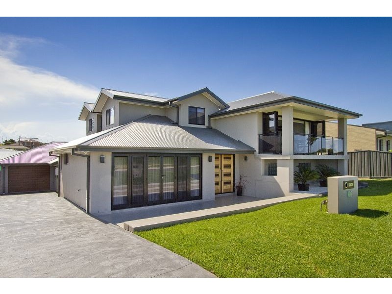 16 Cole Street, Kiama NSW 2533