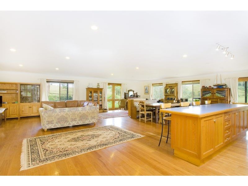 487 Princes Hwy, Foxground NSW 2534