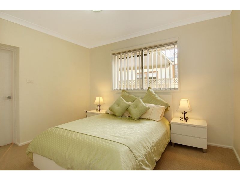 12 Charles Ave, Minnamurra NSW 2533
