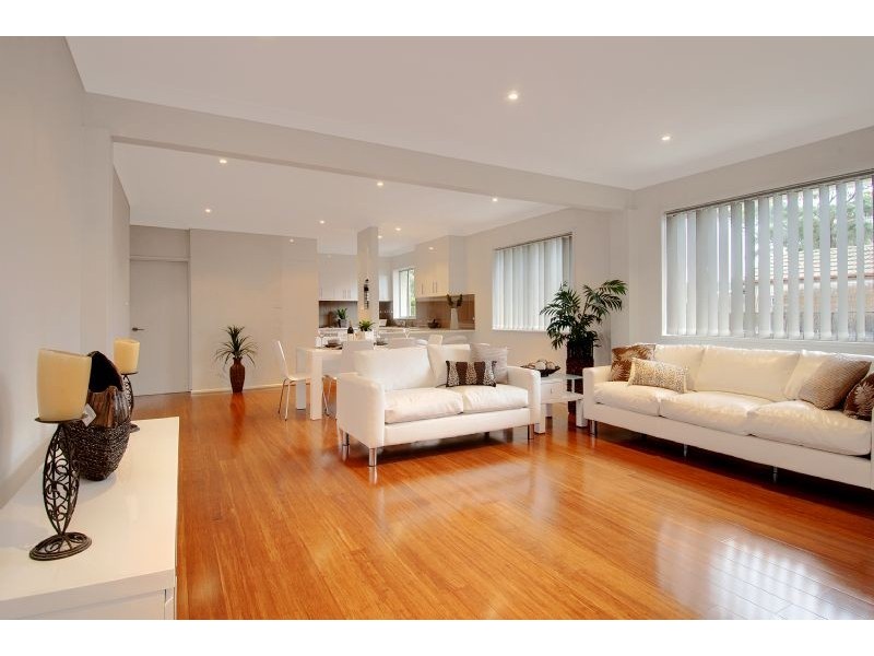 12 Charles Ave, Minnamurra NSW 2533