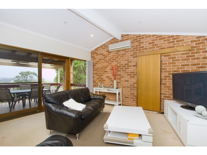 21 Alexander Ave, Kiama Downs NSW 2533