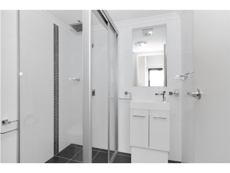 2/4 Antrim Street, Kiama NSW 2533