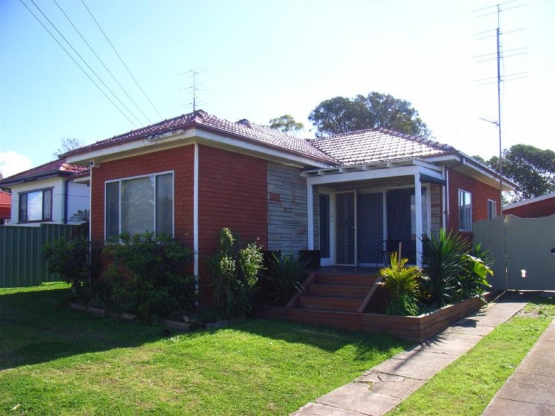 45 Anne Street, Warilla NSW 2528