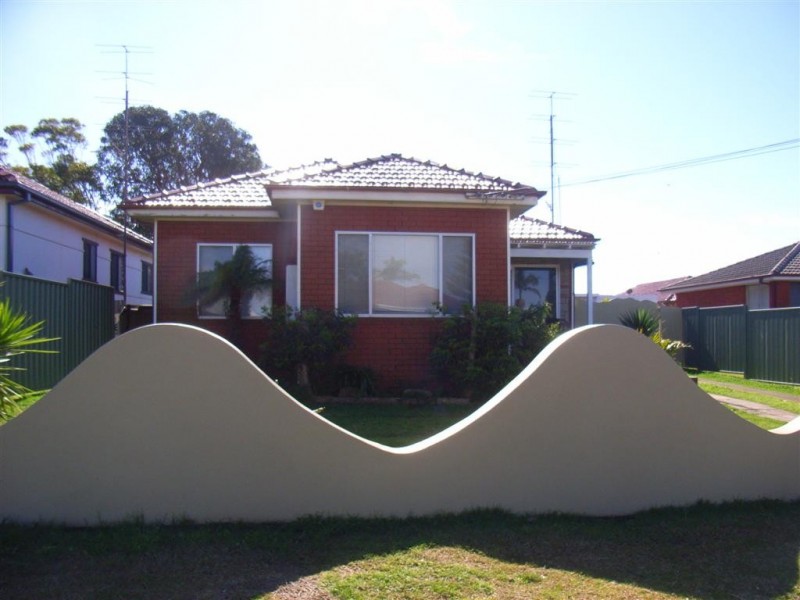 45 Anne Street, Warilla NSW 2528