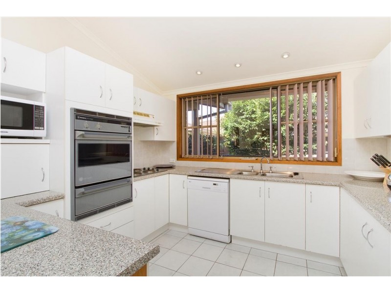 37 Talinga Avenue, Kiama Downs NSW 2533