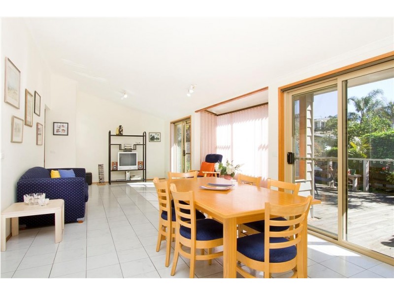 37 Talinga Avenue, Kiama Downs NSW 2533