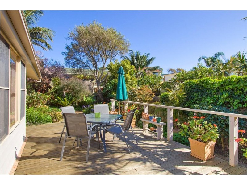 37 Talinga Avenue, Kiama Downs NSW 2533