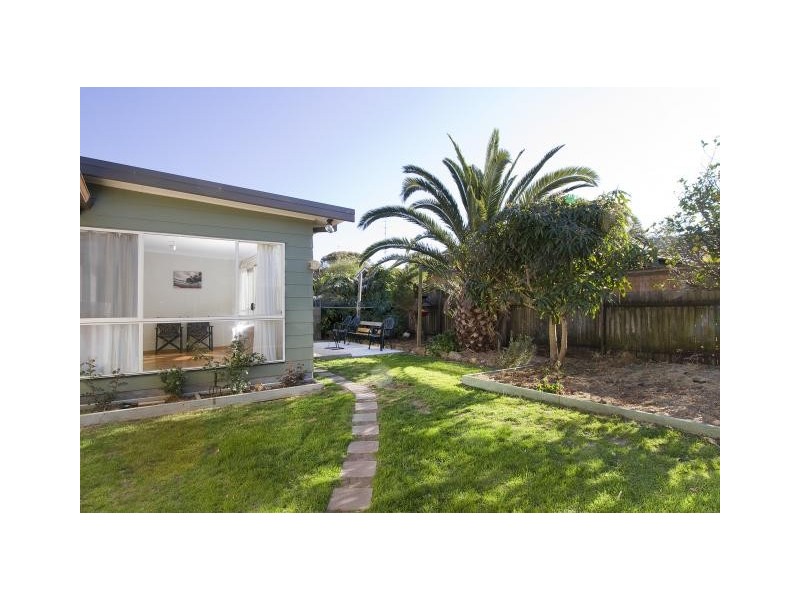 17 Kurrawa Ave, Kiama Downs NSW 2533