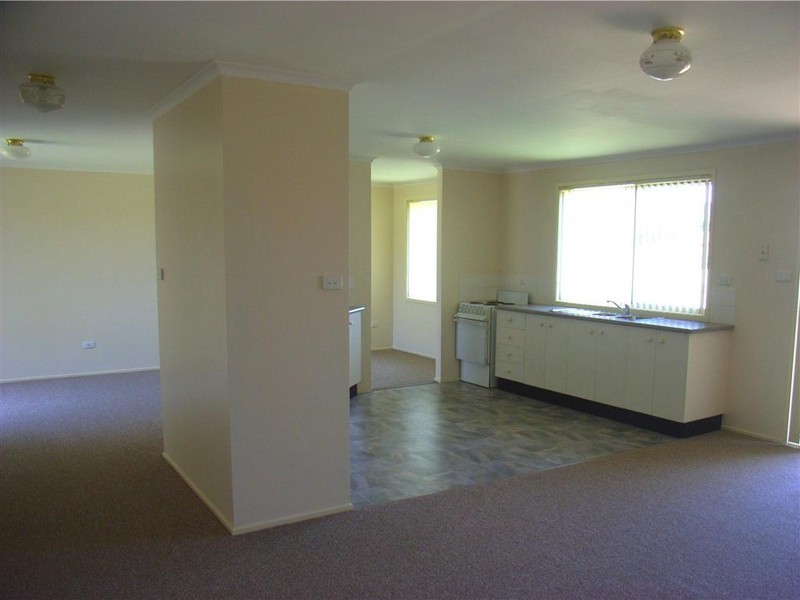 87 Jarrah Way, Albion Park Rail NSW 2527
