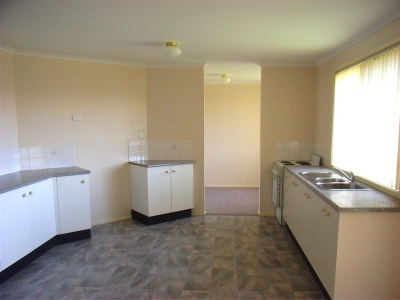 87 Jarrah Way, Albion Park Rail NSW 2527