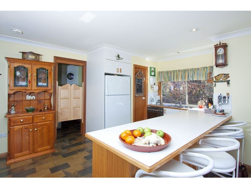 15 Ironbark Cres, Kiama Downs NSW 2533