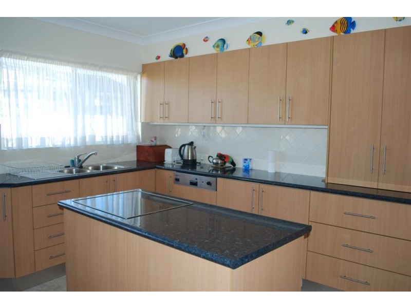 2/4 Tingira Crescent, Kiama NSW 2533