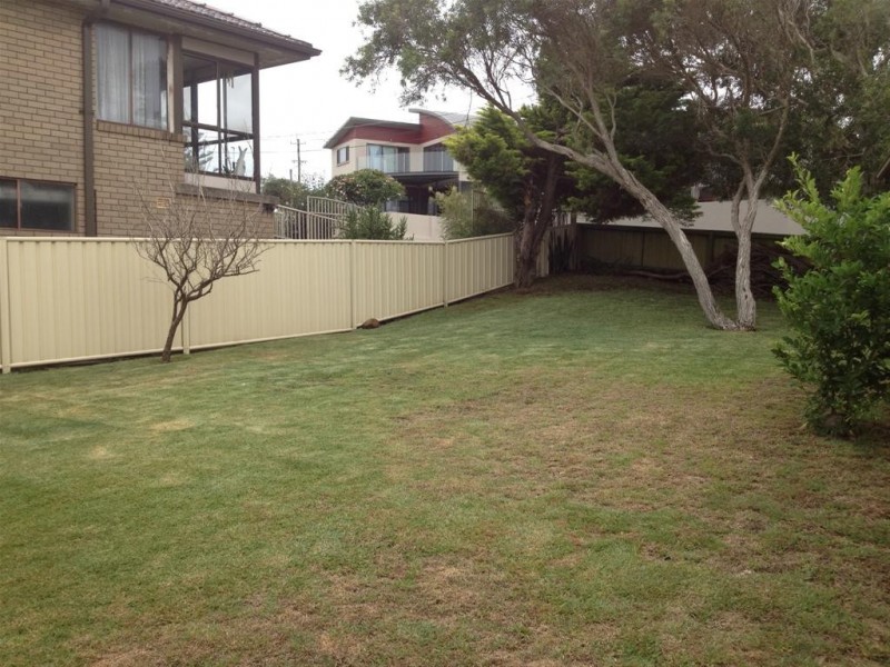 1 Holt Street, Kiama Downs NSW 2533