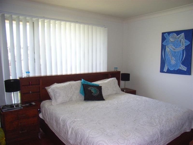 1 Holt Street, Kiama Downs NSW 2533