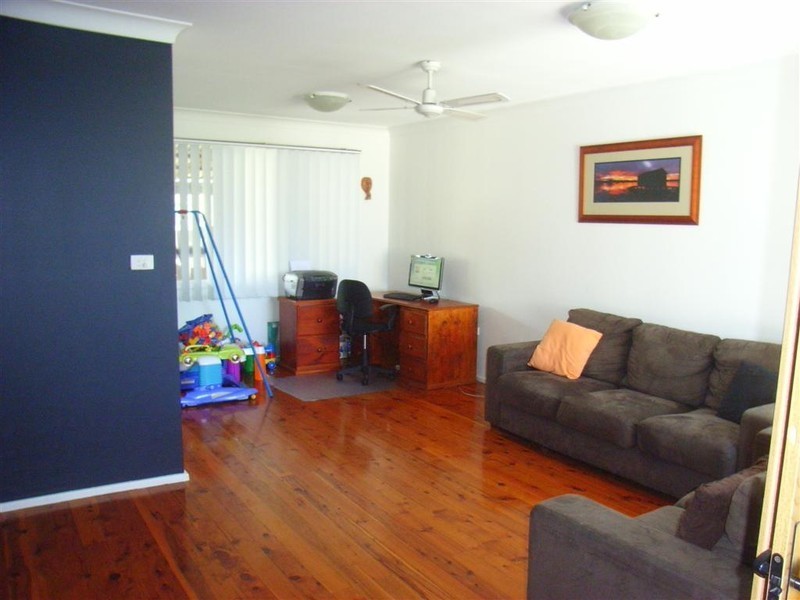 1 Holt Street, Kiama Downs NSW 2533