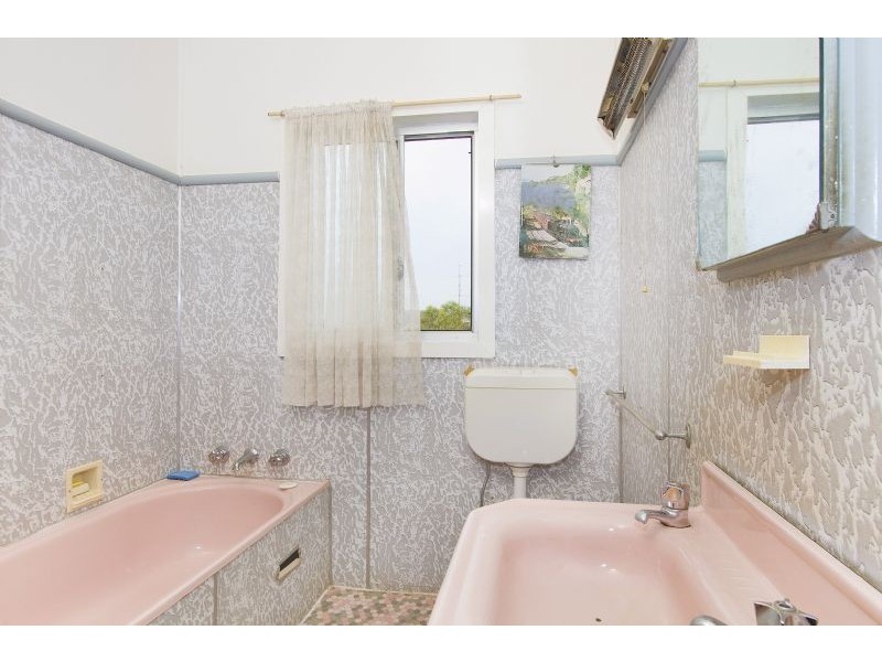 2 Brighton Street, Kiama NSW 2533