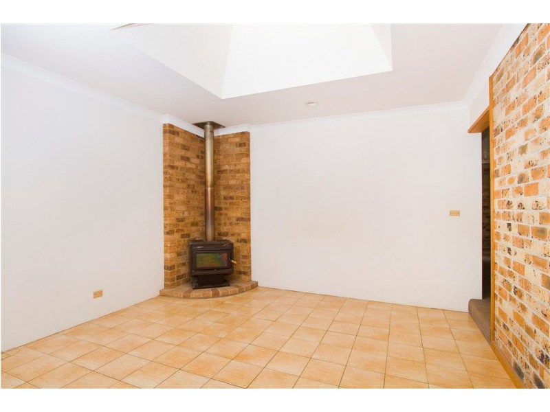 239 Fern St, Gerringong NSW 2534