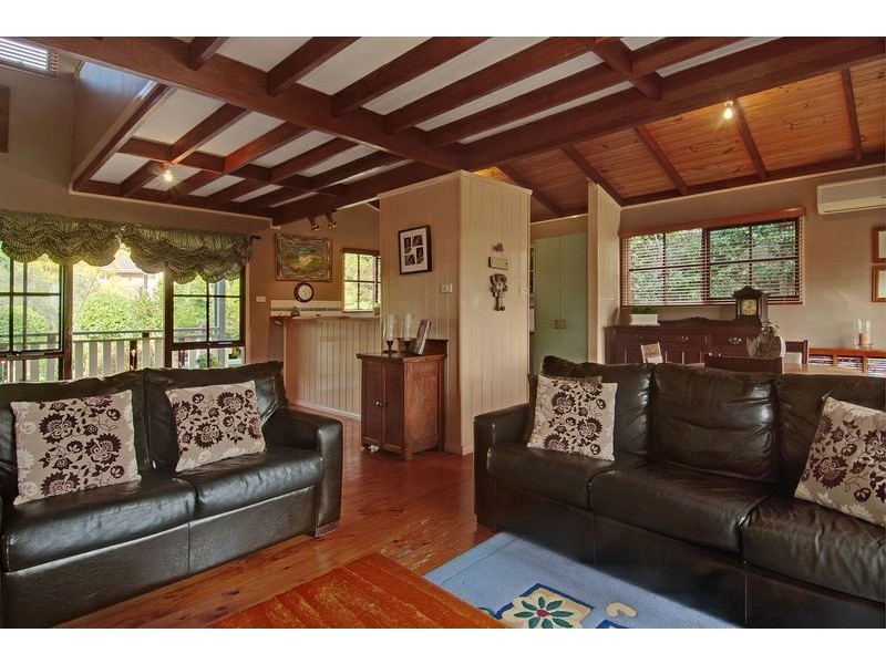 18 Michael Crescent, Kiama Downs NSW 2533